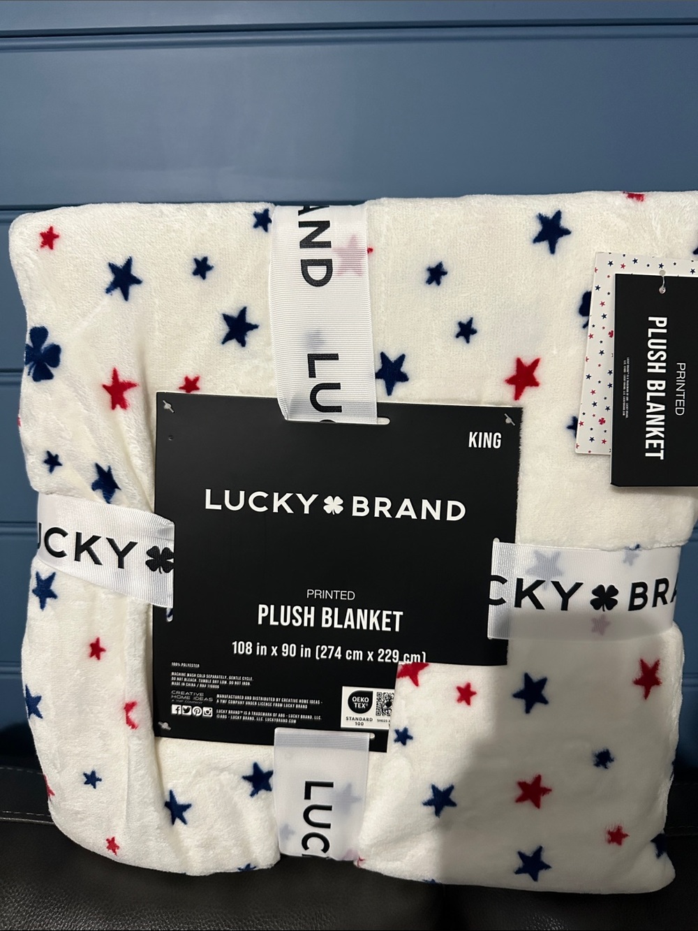 NWT King Size Lucky Brand Plush Blanket